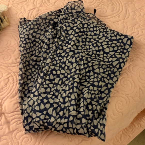 Assorted Patterned Scarves - Picture 6 of 6